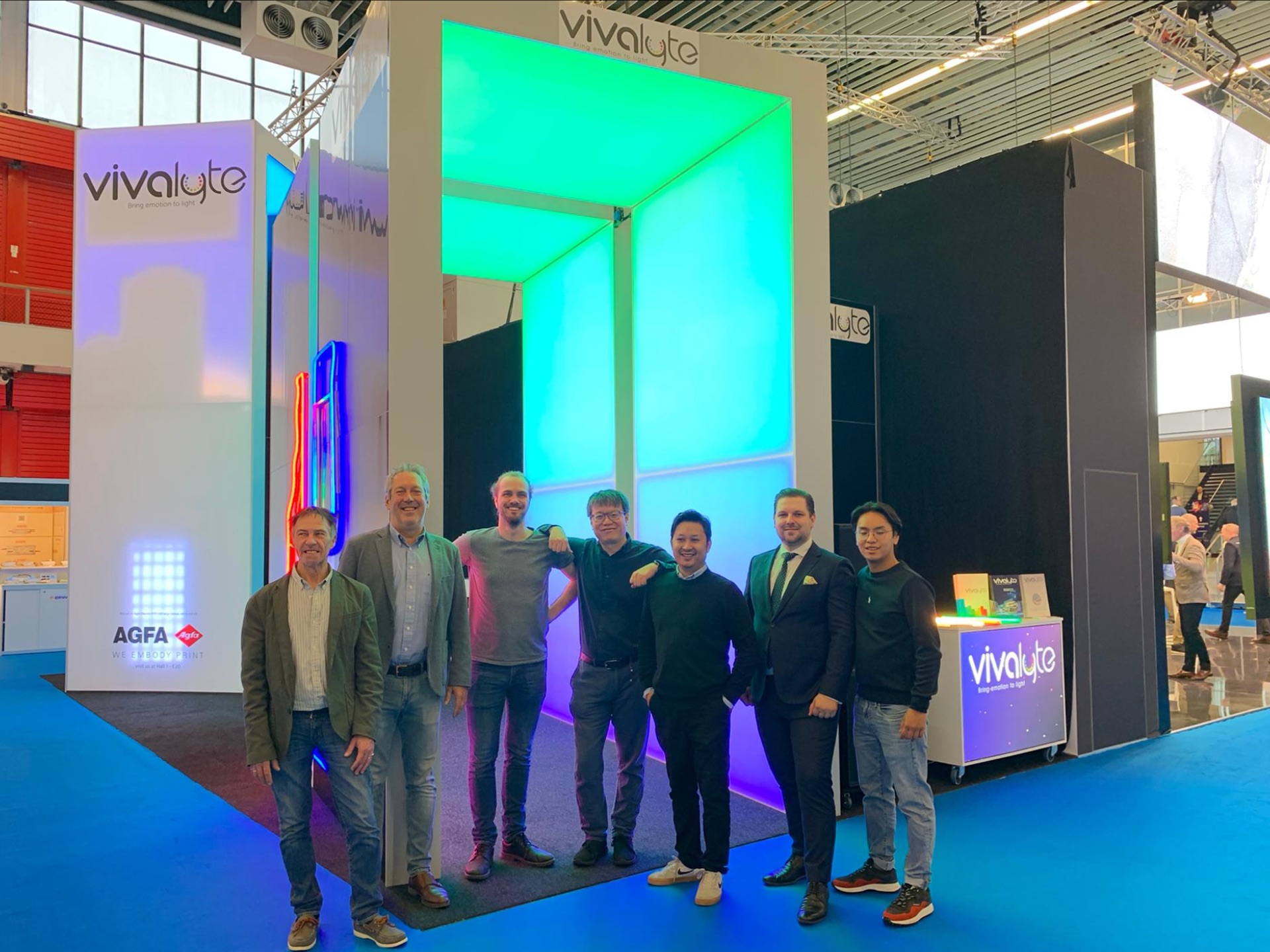 Vivalyte exhibition stand and lightbox expert team on FESPA ESE 2021