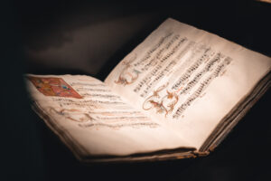 how to conserve manuscripts with low-temperature lighting - vivalyte low-temp LED